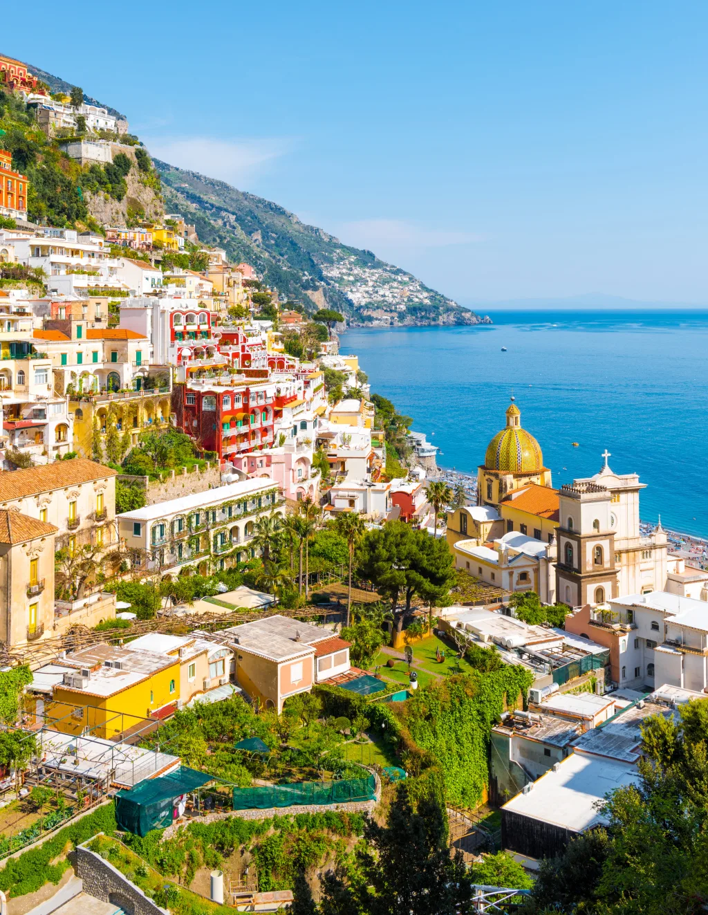 destination-west-med-italy-amalfi-coast-positano-carousel-03-624428cddeb52_ugndyw